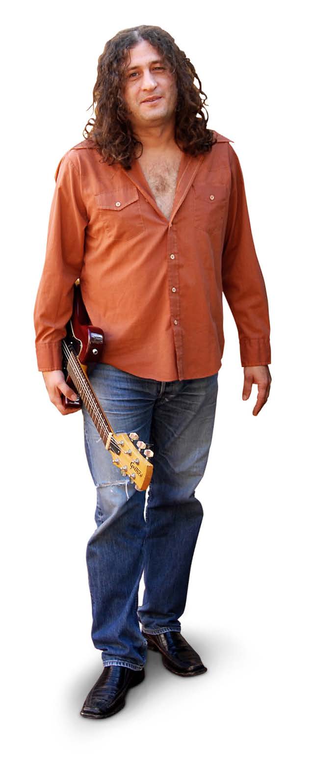 Santiago Campillo Cutaway Guitar Magazine