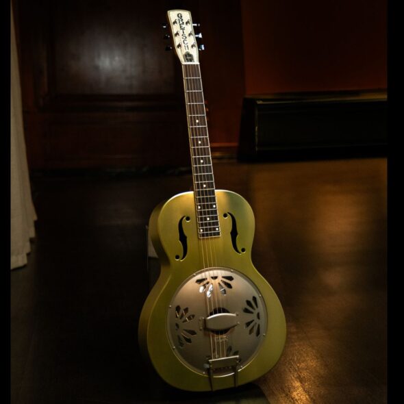 Gretsch G9202 Honey Dipper Special Round-Neck Brass Body Resonator