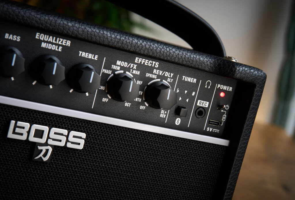 BOSS Katana-Mini X, controles