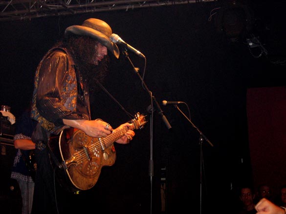 Eric Sardinas en concierto